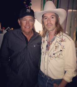 1047374F-F884-4B8F-8C06-0854EAED2598