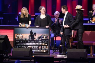 98E36826-3DEF-450C-81F1-B3691D0B8A64